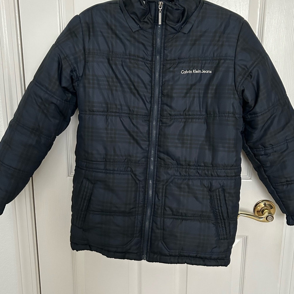 Calvin Klein Jeans Boys Navy Puffer Jacket Size LARGE (14/16)